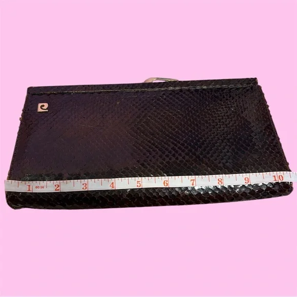 Vintage 1970’s Pierre Cardin snakeskin leather clutch purse. - Picture 2 of 5